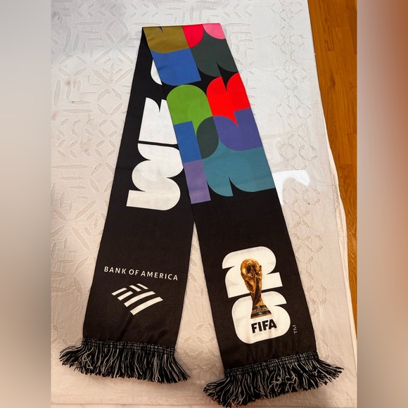 FIFA Black Scarf - Picture 1 of 1